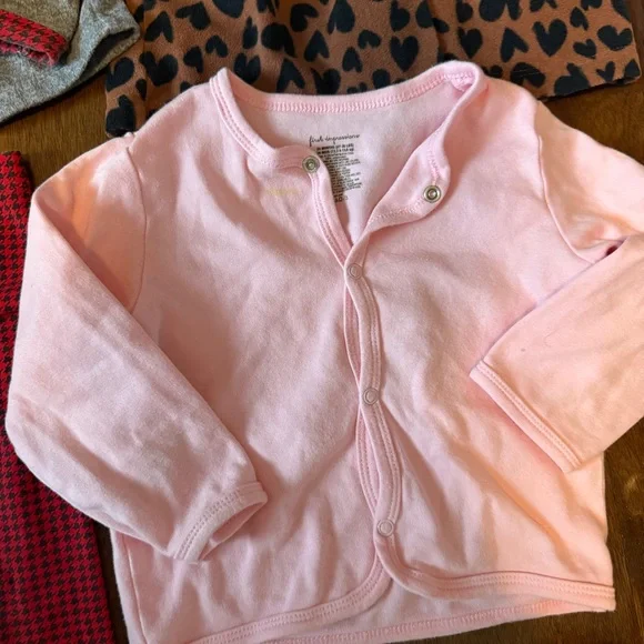 Carter's Kids Matching Set - Gray, Pink, Red, Leopard - Picture 5 of 16